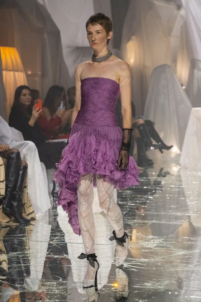 Look 2